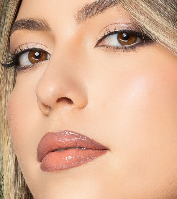 Beauty Makeup Dettaglio Occhi Labbra 01